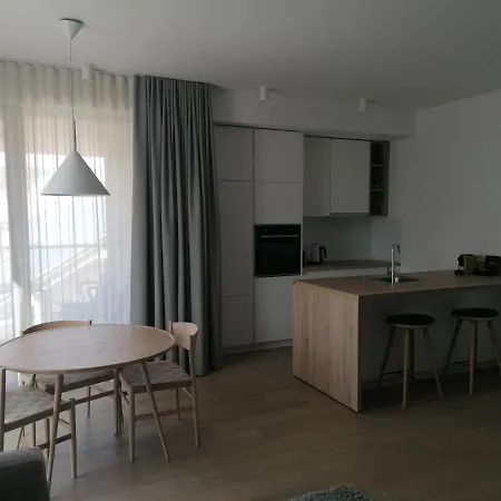 Regentova Aparthotel 4*