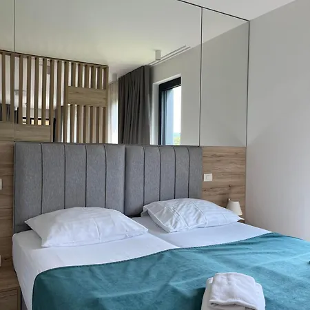 Regentova 4*