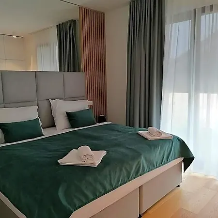 Aparthotel Regentova