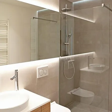 Regentova 4*