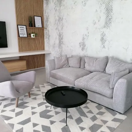 Regentova Aparthotel 4*