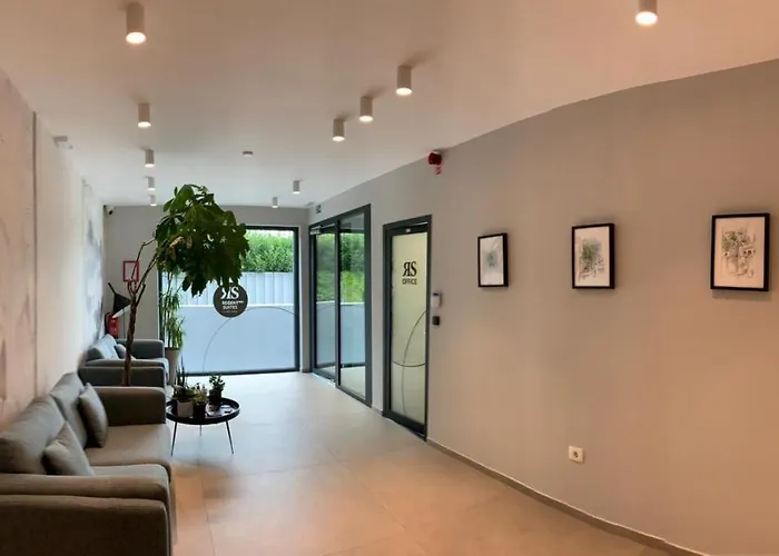 Ξενοδοχείο με διαμερίσματα Regentova Λιουμπλιάνα