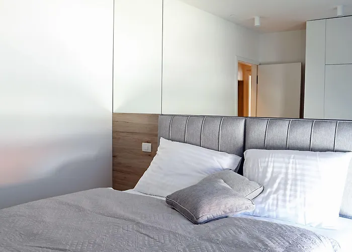 מלון דירות Regentova